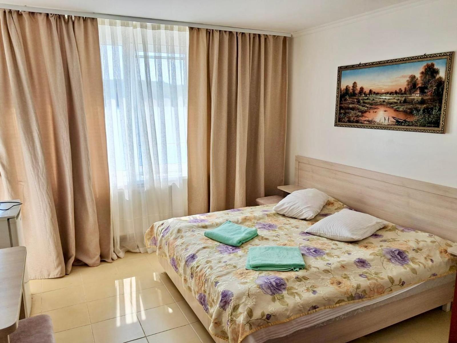 Перлина Дністра Hotel Rudkovtsy ภายนอก รูปภาพ
