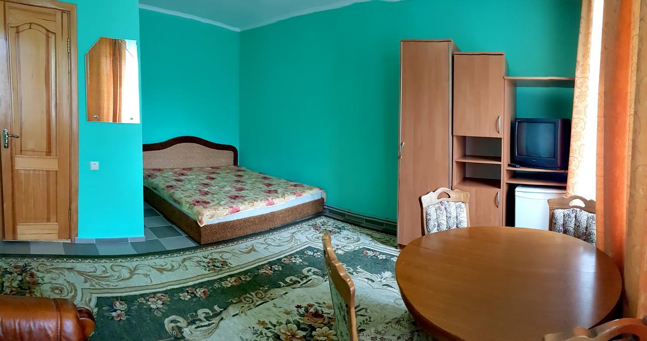 Перлина Дністра Hotel Rudkovtsy ภายนอก รูปภาพ