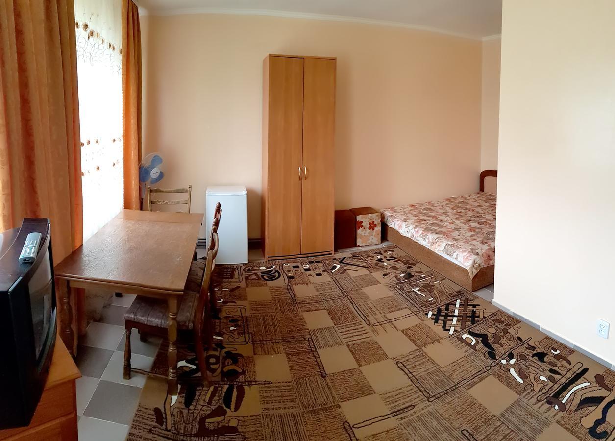 Перлина Дністра Hotel Rudkovtsy ภายนอก รูปภาพ